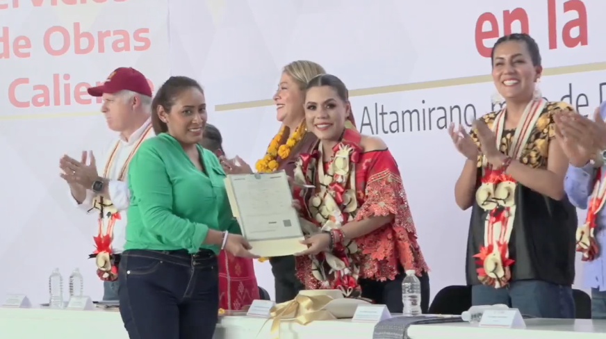 Evelyn Salgado Preside Feria de Servicios y Anuncia Obras en Tierra Caliente, Pungarabato