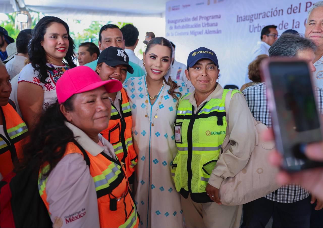 E. Salgado en Acapulco: Hoy el Hogar del Sol brilla con más fuerza que nunca