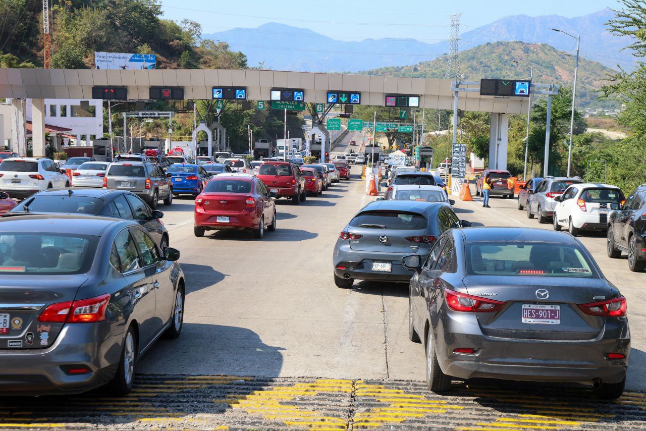 Aumenta afluencia turística en los principales accesos al Hogar del Sol