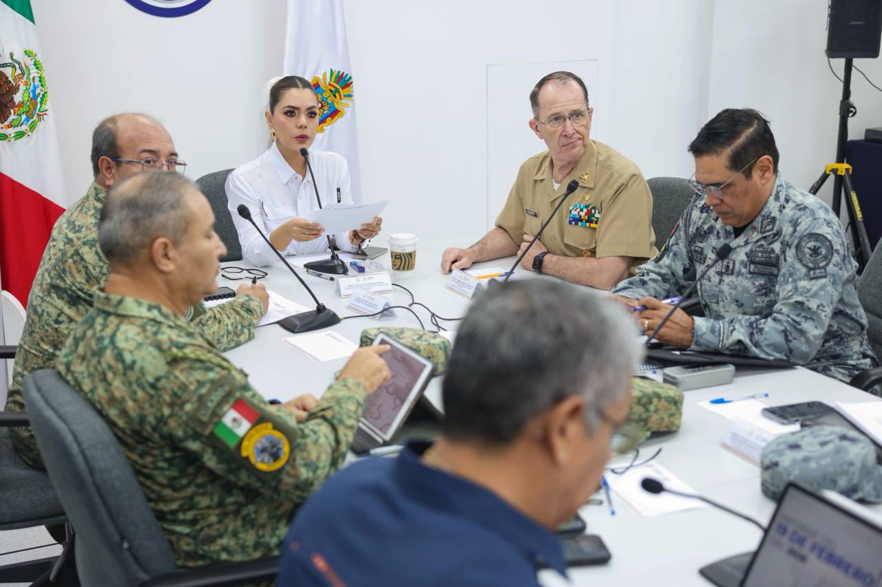 E. Salgado encabeza sesión de la Mesa de Coordinación para la Construcción de Paz