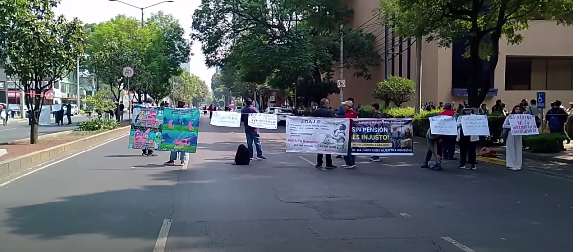 ¡Caos vial en el sur! Protesta contra Reforma Judicial paraliza Avenida Revolución